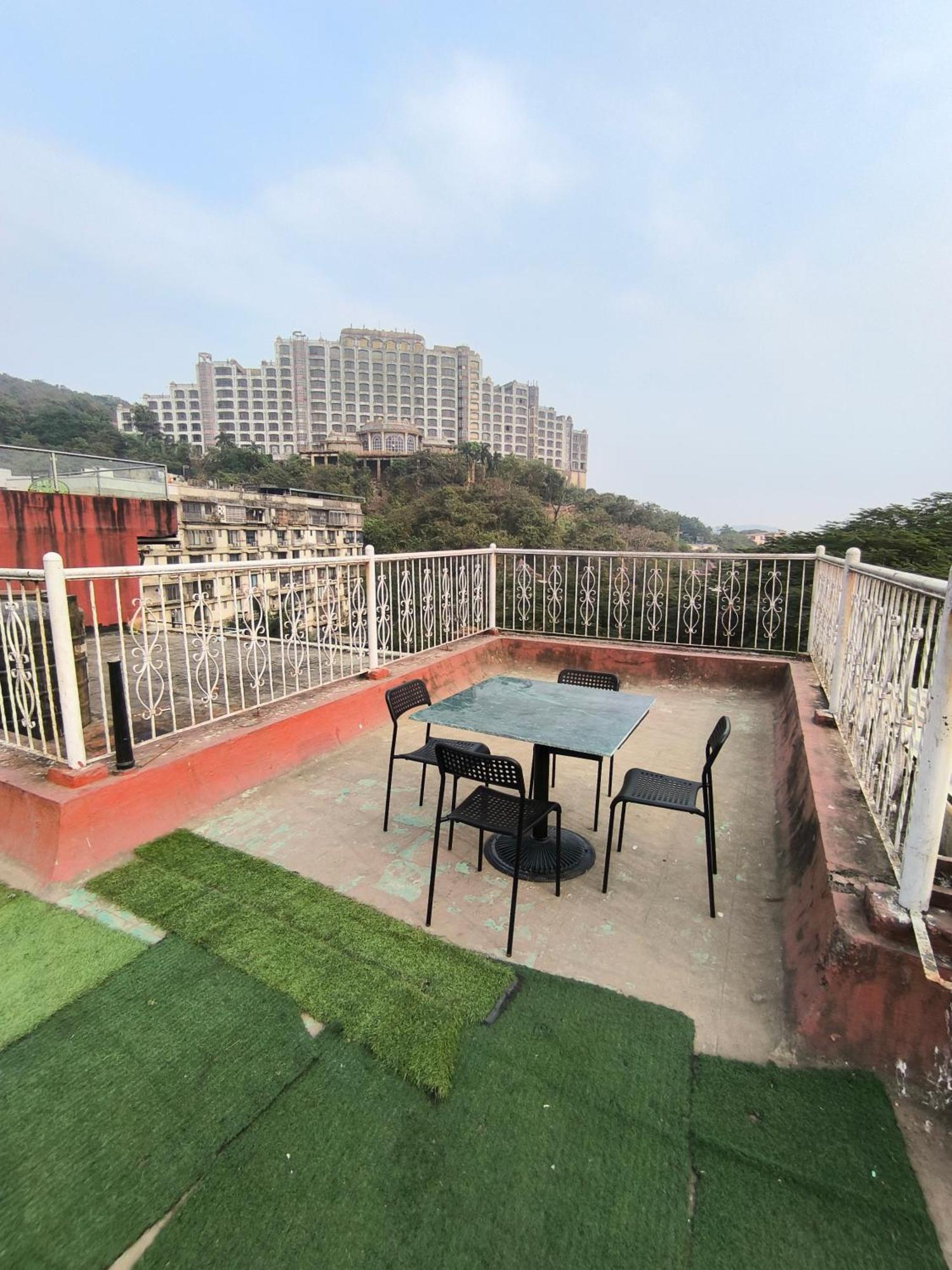 King Size Deck Villa Mumbai Exterior foto